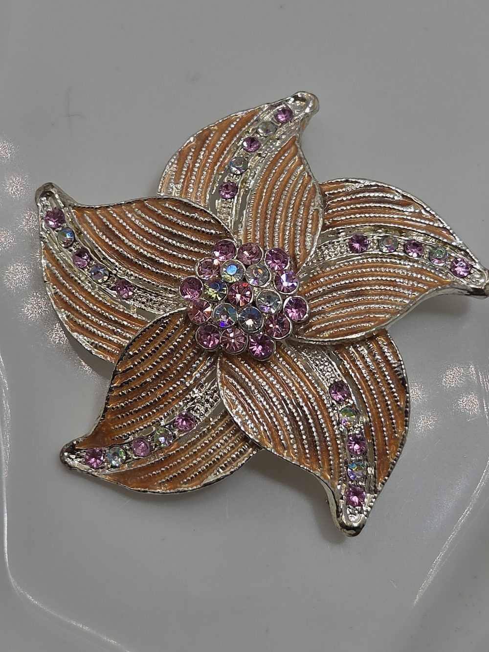 🌸 Vintage Peach Enamel & Pink Rhinestone Flower Brooch | Silver Tone Starburst